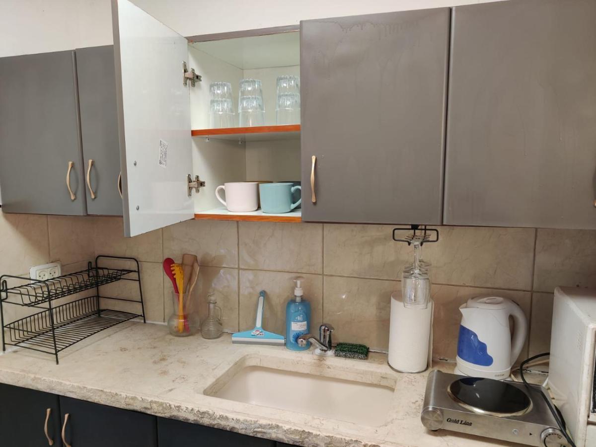 דירה לזוג על שוק מחנה יהודה Apartment Jerusalem Exterior photo